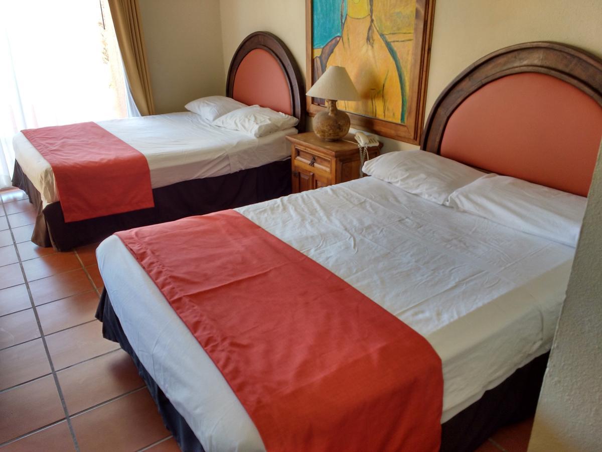 Club Cantamar Beach Hotel & Marina La Paz Extérieur photo